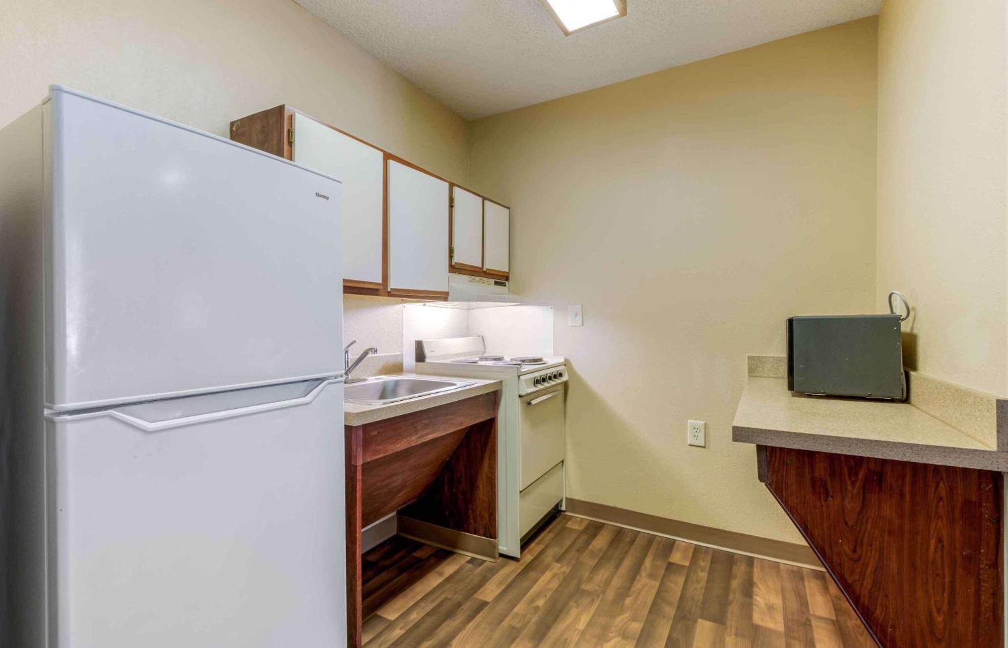 Extended America - - West Hills Hotel Knoxville